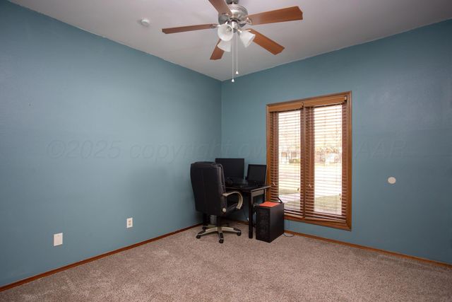 7305 QUEENS Place, Amarillo, TX 79109