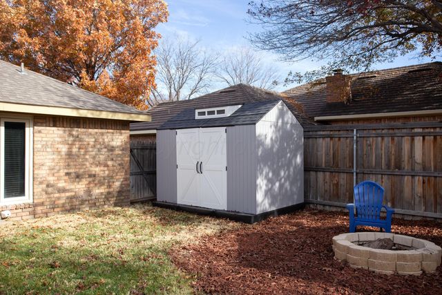 7305 QUEENS Place, Amarillo, TX 79109