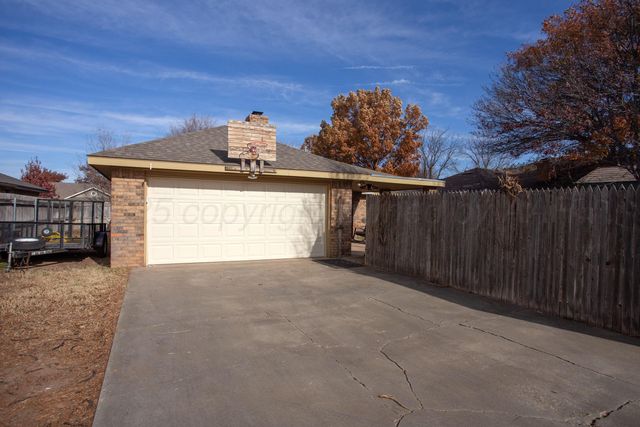 7305 QUEENS Place, Amarillo, TX 79109