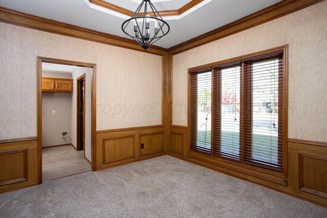 7305 QUEENS Place, Amarillo, TX 79109