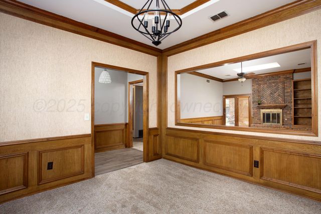 7305 QUEENS Place, Amarillo, TX 79109