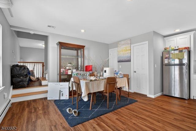 1231 Union St, Linden City, NJ 07036