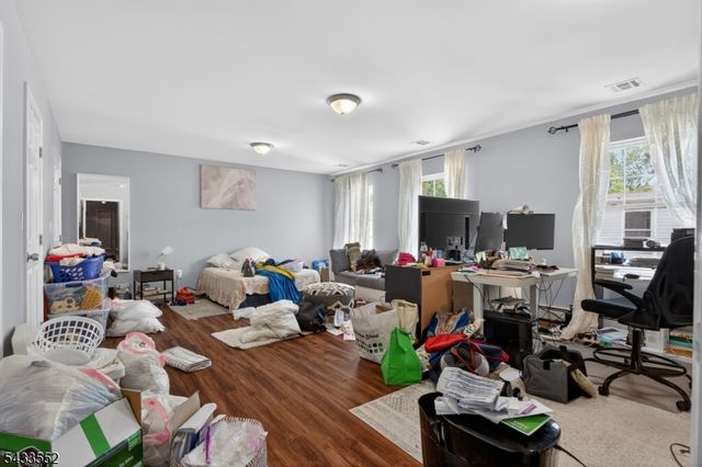 1231 Union St, Linden City, NJ 07036