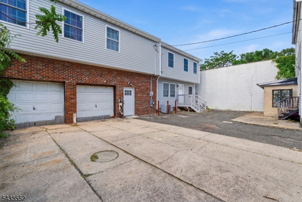 1231 Union St, Linden City, NJ 07036 — photo 2