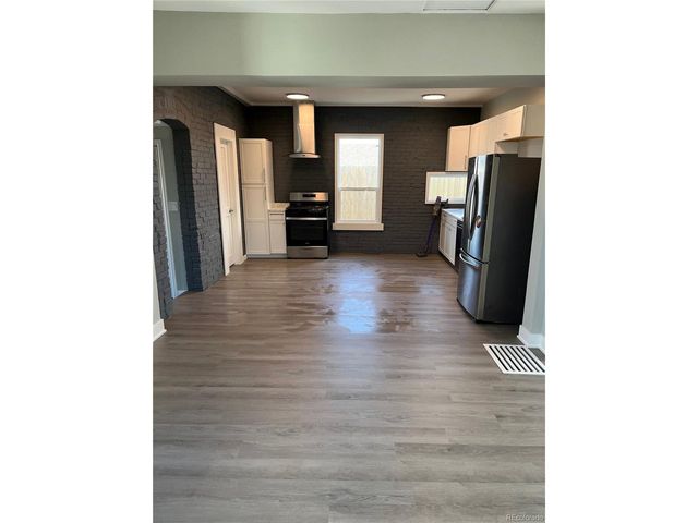 1610 San Luis St, Trinidad, CO 81082