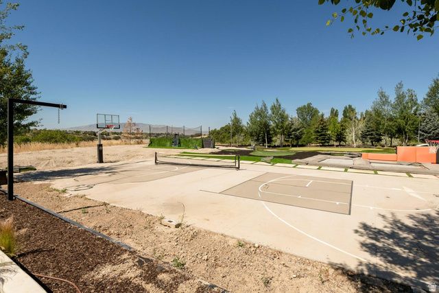 11085 N YARROW CIR, Highland, UT 84003