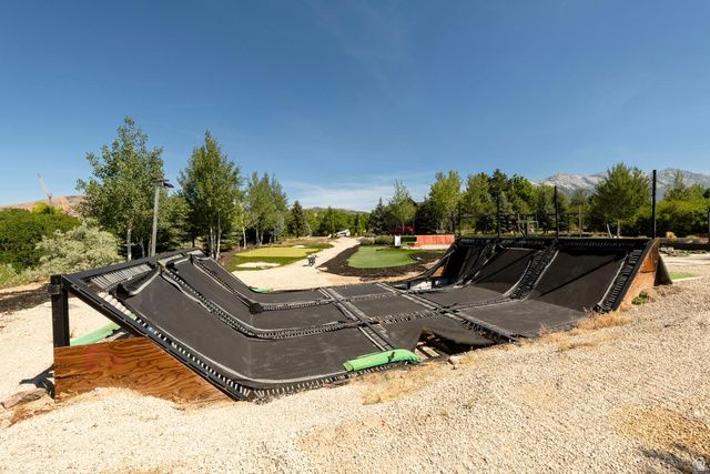11085 N YARROW CIR, Highland, UT 84003
