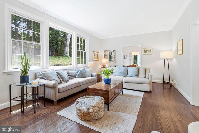 7411 WYNDALE LN, Chevy Chase, MD 20815