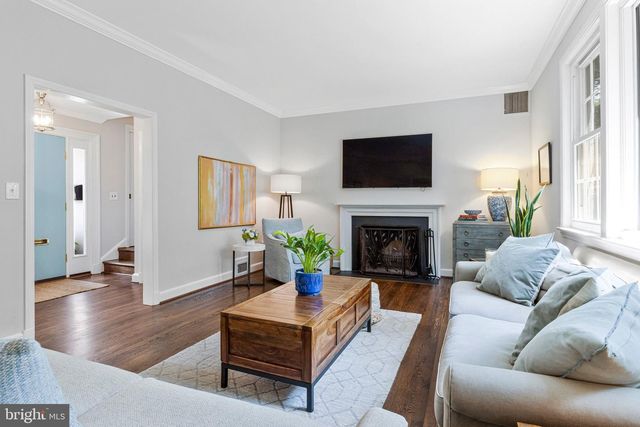 7411 WYNDALE LN, Chevy Chase, MD 20815