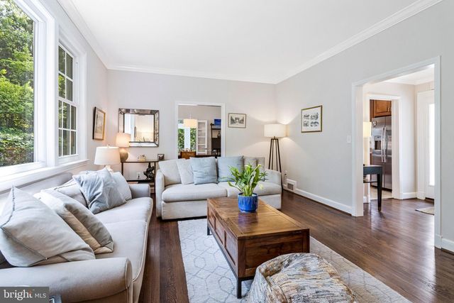 7411 WYNDALE LN, Chevy Chase, MD 20815