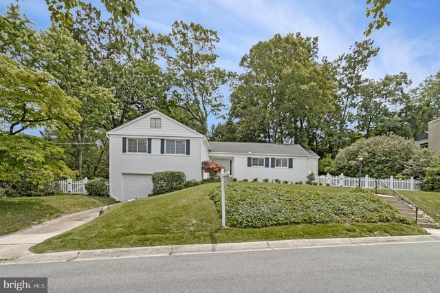 7411 WYNDALE LN, Chevy Chase, MD 20815