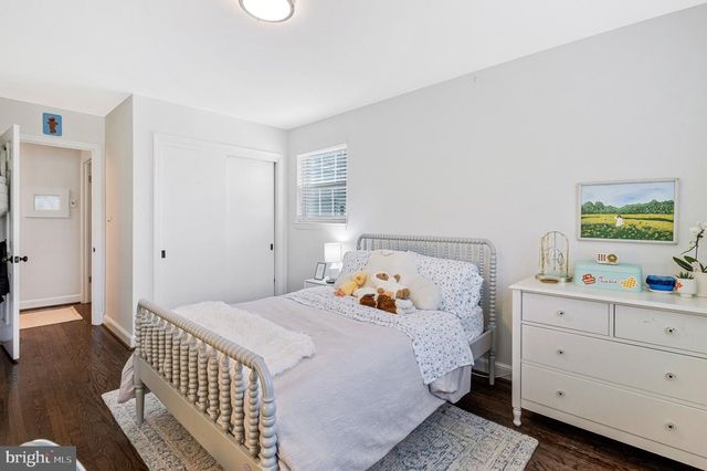 7411 WYNDALE LN, Chevy Chase, MD 20815