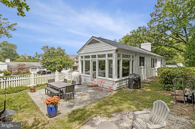 7411 WYNDALE LN, Chevy Chase, MD 20815