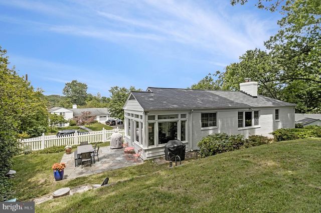 7411 WYNDALE LN, Chevy Chase, MD 20815