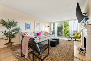 8535 W West Knoll Drive 312, West Hollywood, CA 90069