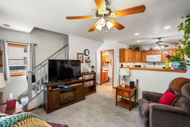 418 S Charles STREET, Oconomowoc, WI 53066