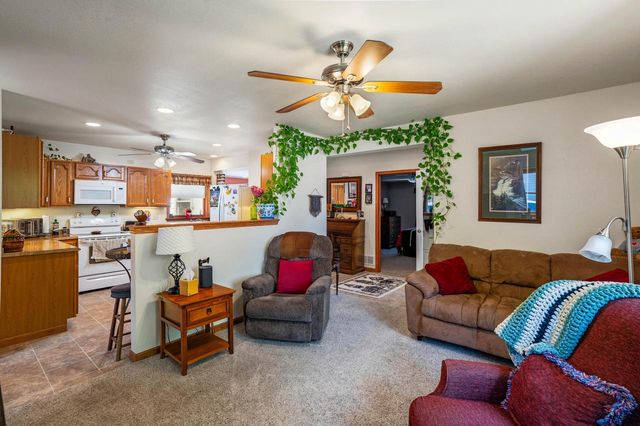 418 S Charles STREET, Oconomowoc, WI 53066