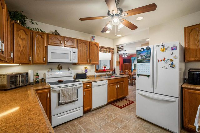 418 S Charles STREET, Oconomowoc, WI 53066