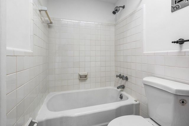 1110 N RIVERSIDE Drive 23, Pompano Beach, FL 33062