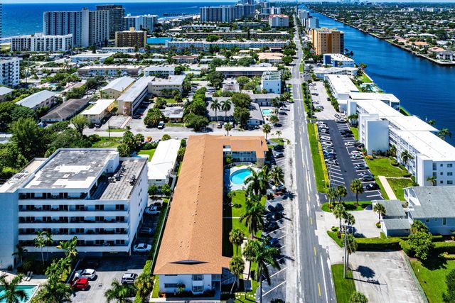 1110 N RIVERSIDE Drive 23, Pompano Beach, FL 33062