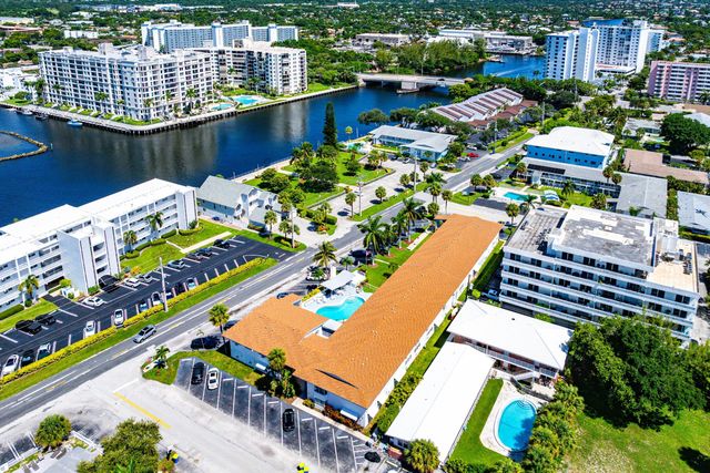 1110 N RIVERSIDE Drive 23, Pompano Beach, FL 33062