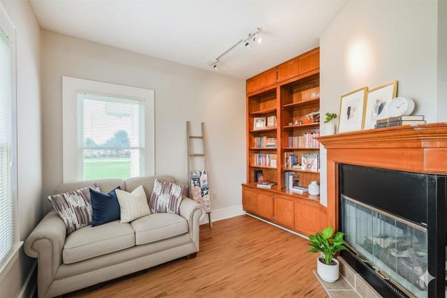 3524 Charles Avenue, Pearland, TX 77584