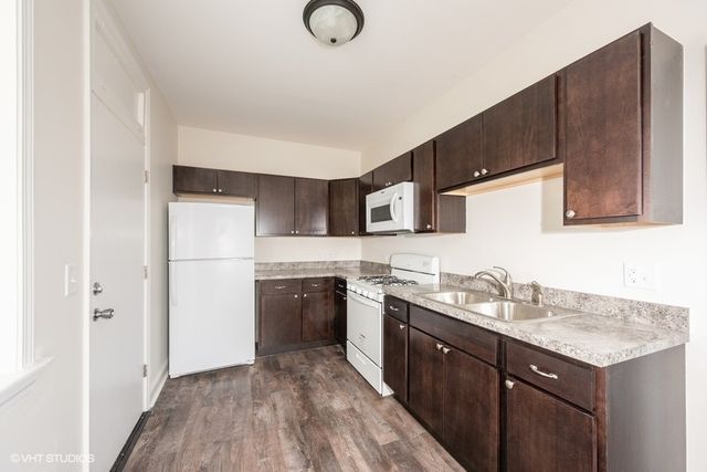 4934 W Jackson Boulevard 1E, Chicago, IL 60644