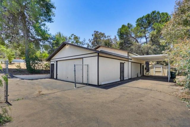 160 Scottford, El Cajon, CA 92021