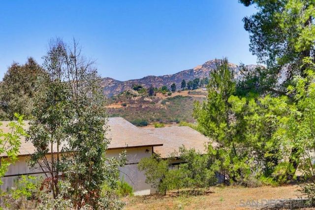 160 Scottford, El Cajon, CA 92021