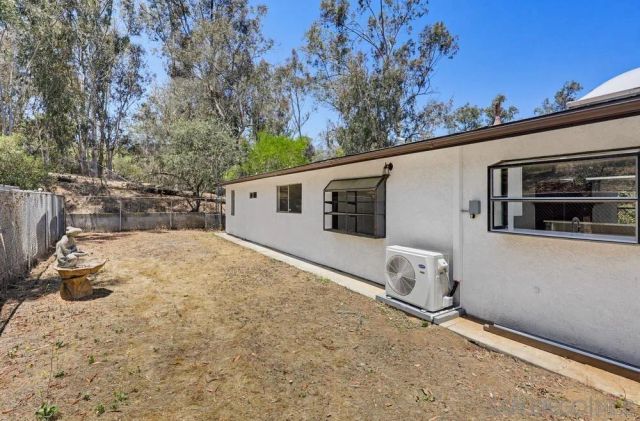 160 Scottford, El Cajon, CA 92021