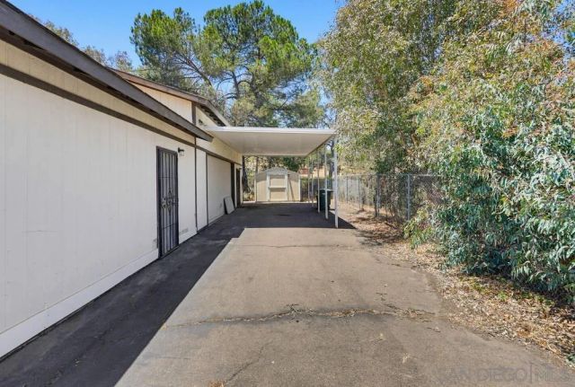 160 Scottford, El Cajon, CA 92021