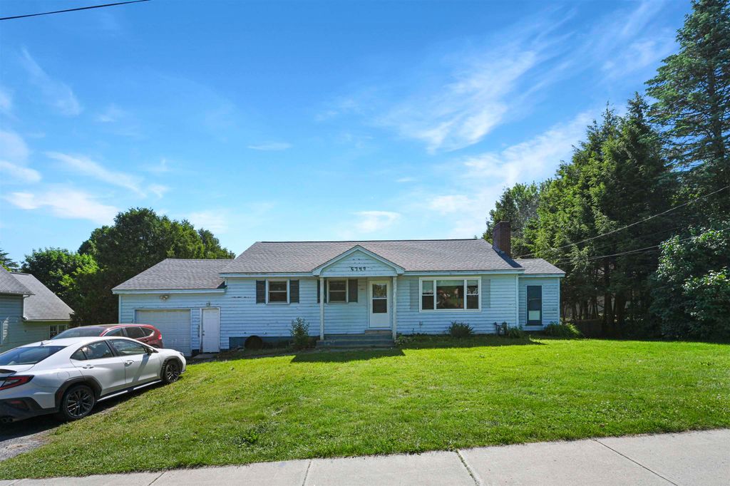 Image 32 of property listing at 5747 Shelburne Road, Shelburne, VT 05482