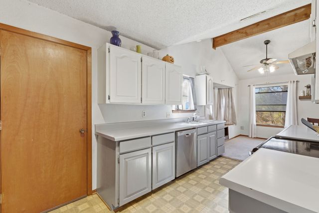 2111 Dorothy Lane, Sanctuary, TX 76020