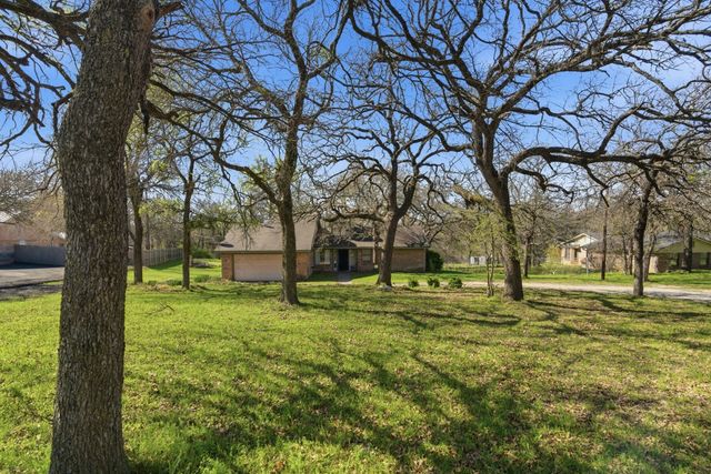 2111 Dorothy Lane, Sanctuary, TX 76020