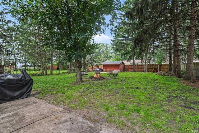 1127 S Parkway Street, South Bend, IN 46619
