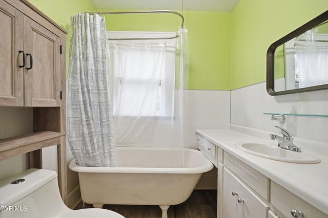 806 Beech Street, Elizabethton, TN 37643