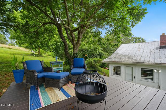 806 Beech Street, Elizabethton, TN 37643
