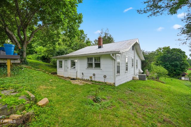 806 Beech Street, Elizabethton, TN 37643