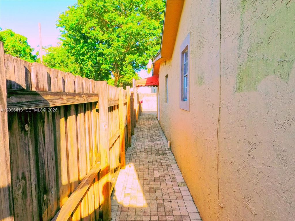 1188 Zill Street Interior, West Palm Beach, FL 33415