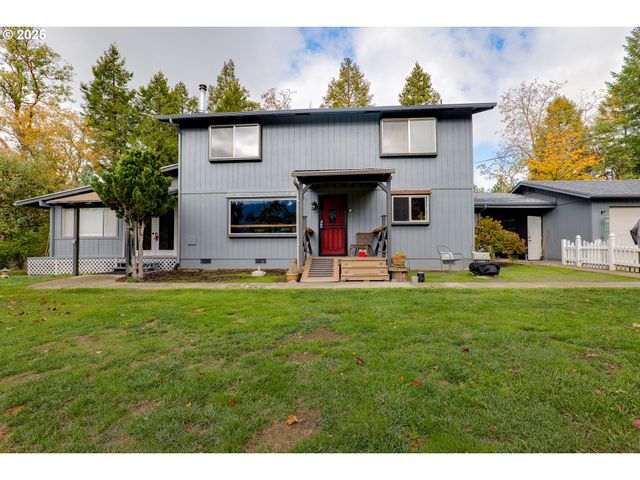 240 PRUDEN HILL Ln, Canyonville, OR 97417