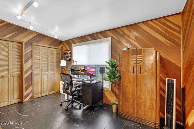 412 E LOYOLA Drive, Tempe, AZ 85282