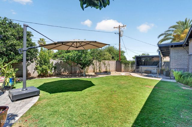 412 E LOYOLA Drive, Tempe, AZ 85282