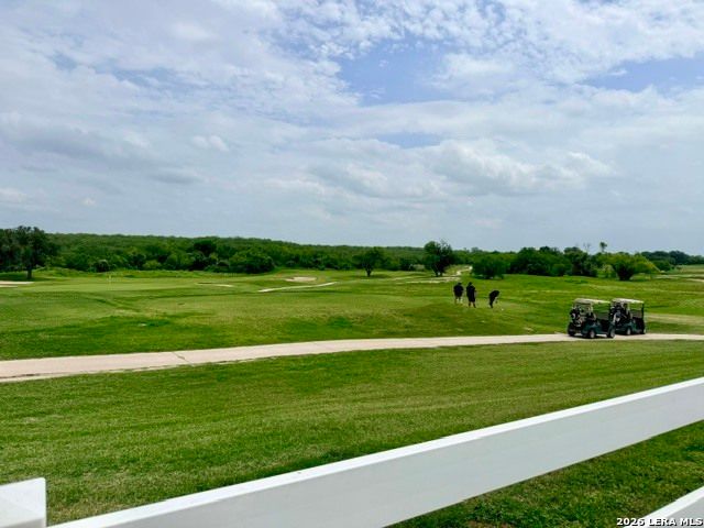 405 Middle Green, Floresville, TX 78114