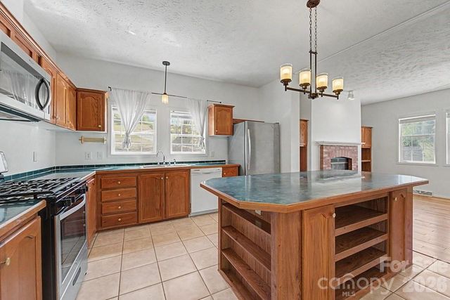 71 Bullfrog Cove Road, Sylva, NC 28779