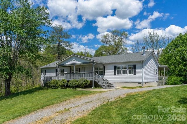71 Bullfrog Cove Road, Sylva, NC 28779