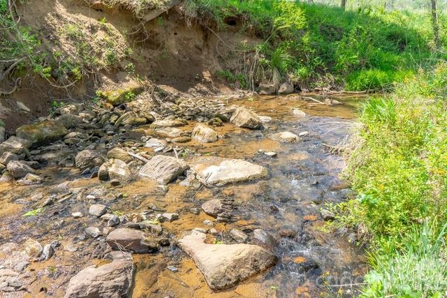 71 Bullfrog Cove Road, Sylva, NC 28779