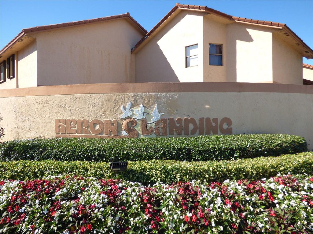 11248 SW 11th Street 12248, Pembroke Pines, FL 33025