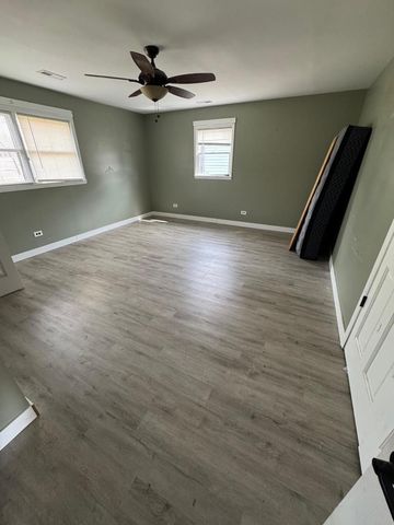 7118 Seminole Drive, Wonder Lake, IL 60097