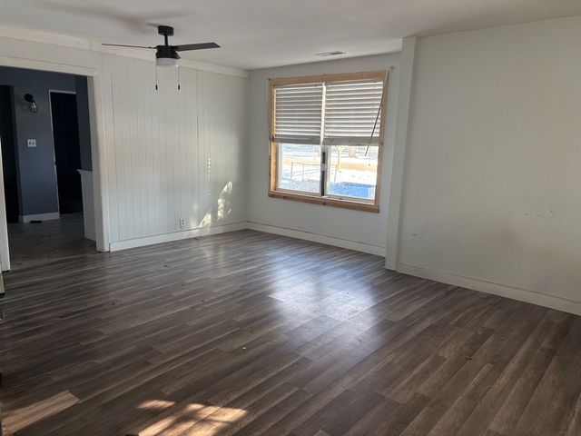 7118 Seminole Drive, Wonder Lake, IL 60097