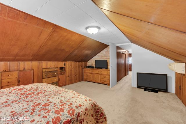 142 Reed Avenue, Hamilton, NJ 08610